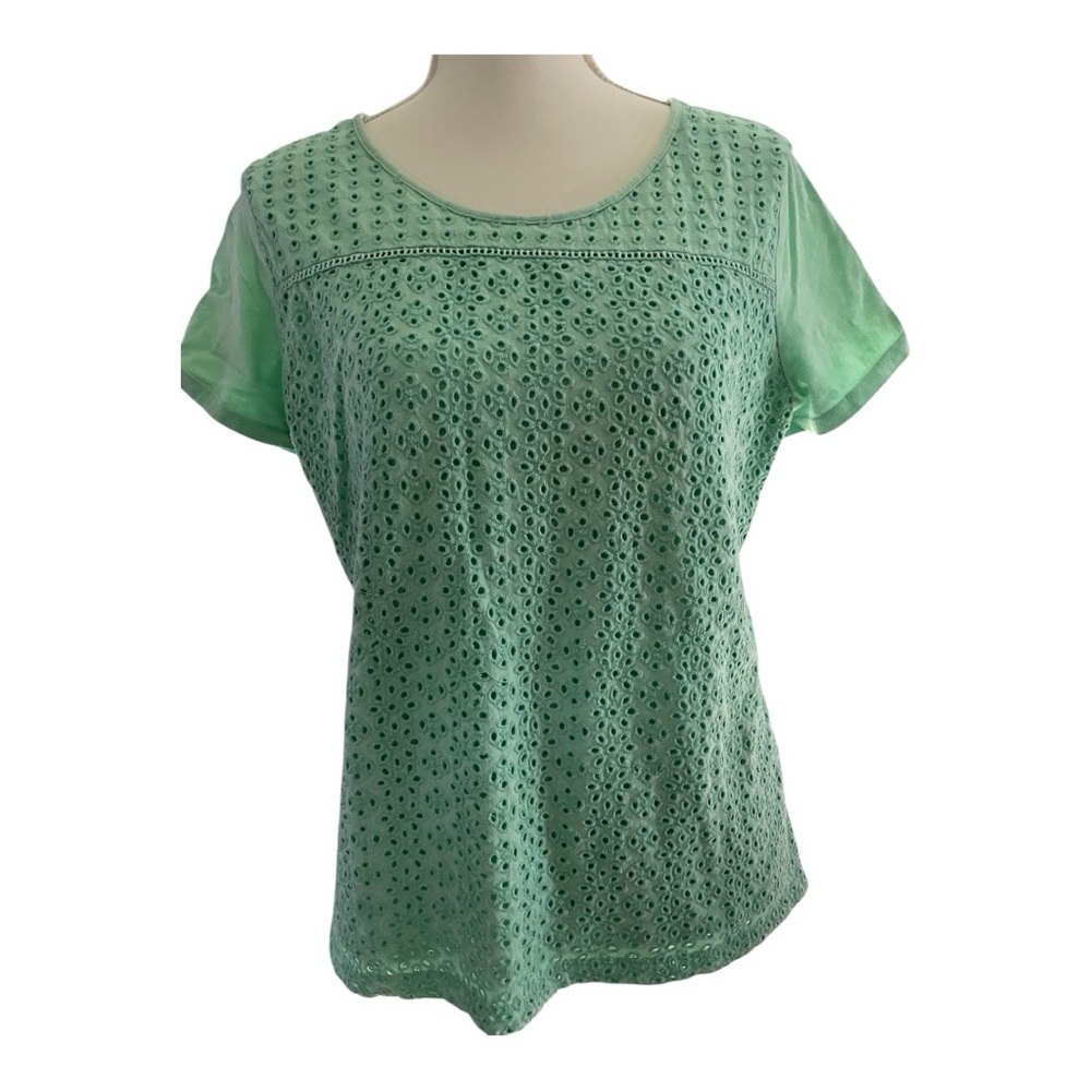 Women’s Croft And Barrow Green Double Layer Short Sleeve With Eyelet Detailing